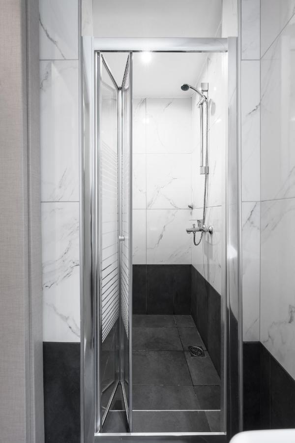 Breez Apartments, The Luxury Suites 塞萨洛尼基 外观 照片